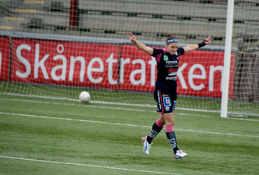 Bläddra bland fler bilder av Fotboll, Damallsvenskan, Malmö - Linköping