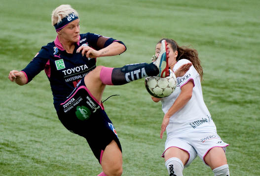 Nilla Fischer, Linköping och Ramona Bachmann, Malmö