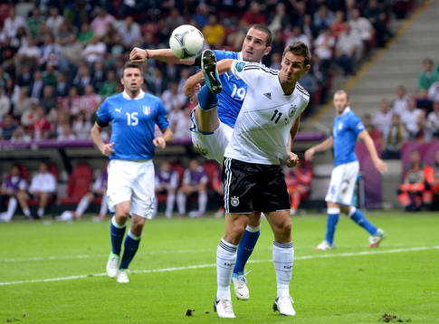 Leonardo Bonucci, Italien och Miroslav Klose, Tyskland