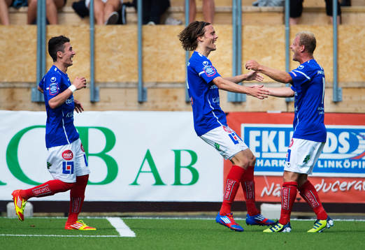 Tom Pettersson, Åtvidaberg, jublar