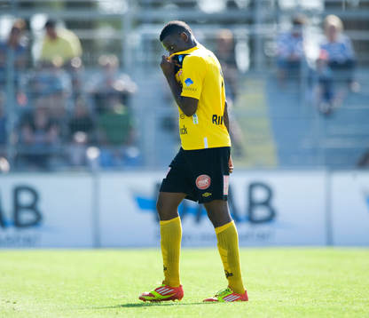 Utvisning, Dominique Kivuvu, Mjällby