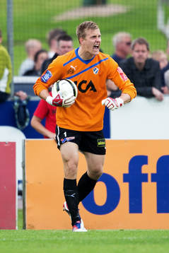 Karl-Johan Johnsson, målvakt, Halmstad, skriker, arg