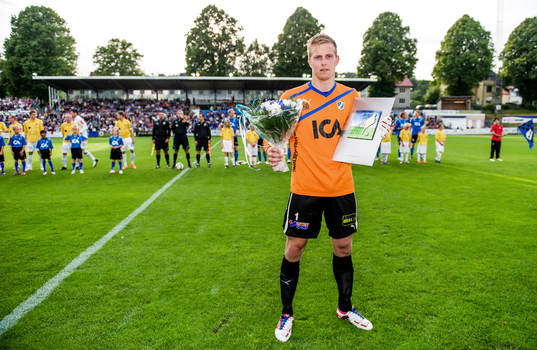 Karl-Johan Johnsson, målvakt, Halmstad, månadens