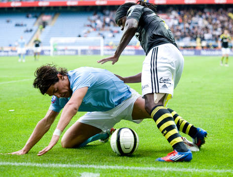 Miiko Albornoz, Malmö och Martin Mutumba, AIK