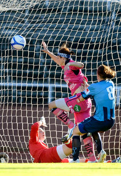 Nora Holstad Berge gör 0-1 målet till Linköping