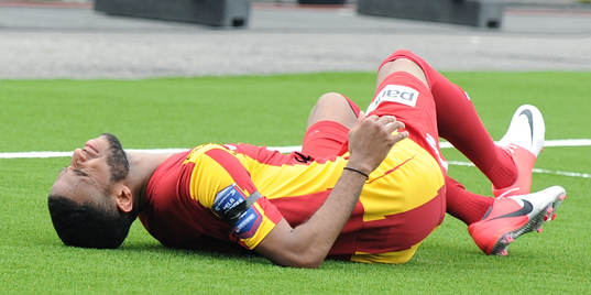 Yussuf Saleh, Syrianska, skada, smärta