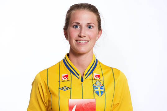 Emma Berglund, Sverige