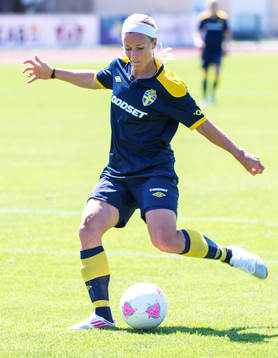Sara Thunebro, Sverige