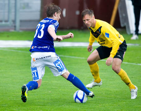 Emil Forsberg, Sundsvall mot Anders Wikström, Mjällby.