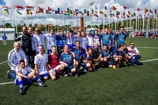 Grunden Bois och Olympic Lyonnais, Kim Källström Trophy