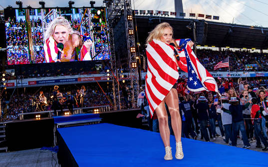 Fotboll, Gothia Cup, Invigning