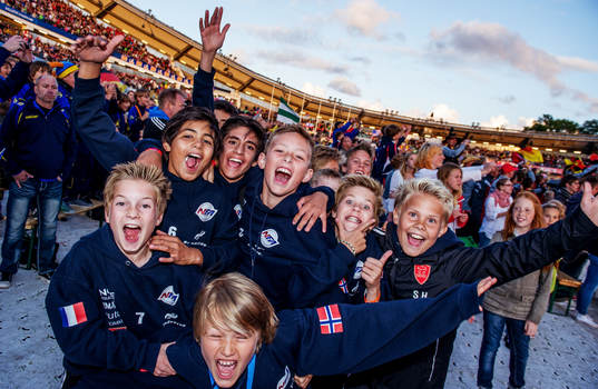 Fotboll, Gothia Cup, Invigning