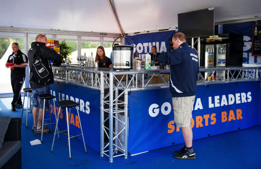 Leaders Bar