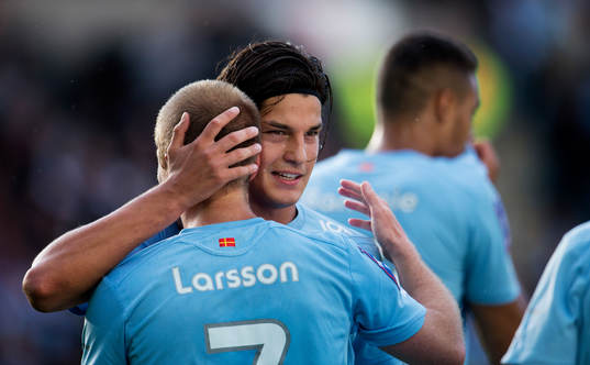 Daniel Larsson, Miiko Albornoz, Malmö FF jubel 1-0