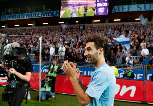 Jimmy Durmaz, Malmö FF tackas av av publiken