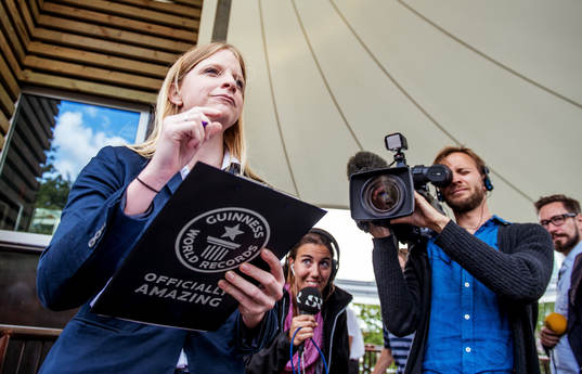 Flest nationer i en och samma åktur i en temapark.