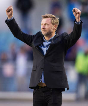 Peter Gerhardsson, tränare Häcken, jubel