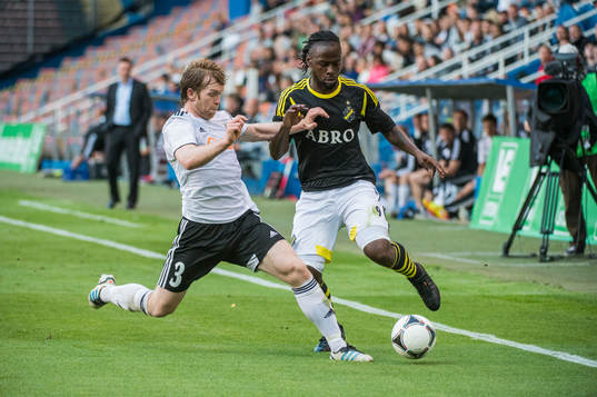 Gudjòn Antonìusson, Hafnarfjardar och Martin Mutumba, AIK