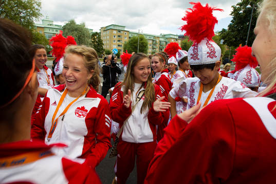 Darlington från Kanada möter Xin Jiang från Kina