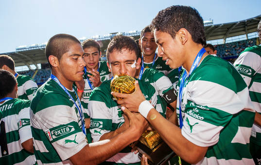 P17, Tipselit, final, Djurgården - Santos Laguna, Mexiko.