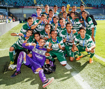 P17, Tipselit, final, Santos Laguna, Mexiko, jubel, vinnare