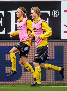 Niklas Hult, Oscar Hiljemark, Elfsborg, värmer upp vid