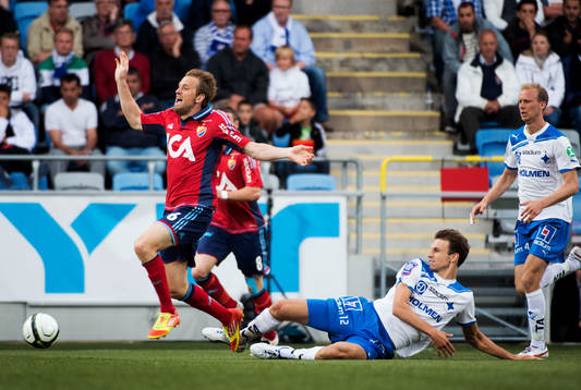 Peter Nymann Mikkelsen, Djurgården. Lars Krogh Gerson,