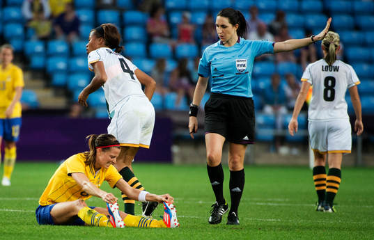 Lotta Schelin, Sverige har kramp
