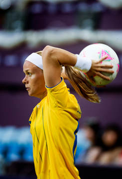 Sara Thunebro, Sverige