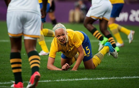 Caroline Seger, Sverige