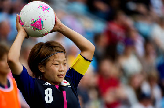 Bläddra bland fler bilder av OS 2012, Fotboll, dam, Japan - Kanada