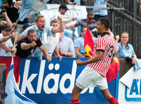 Mathias Ranégie, Malmö FF, gör 0-1, jubel