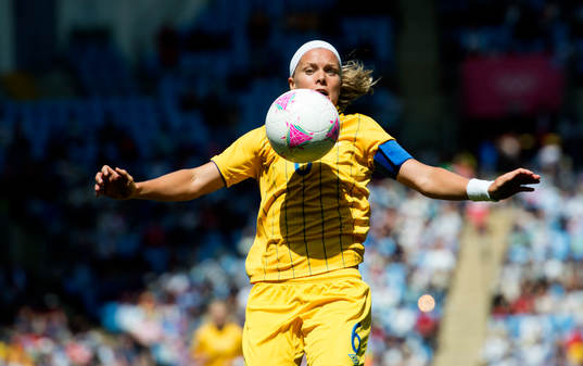 Sara Thunebro, Sverige