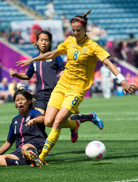 Lotta Schelin, Sviege och Saki Kumagai, Japan