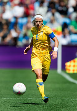 Sara Thunebro, Sverige
