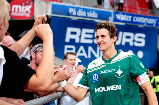 David Mitov Nilsson, målvakt, Norrköping hyllans av fansen