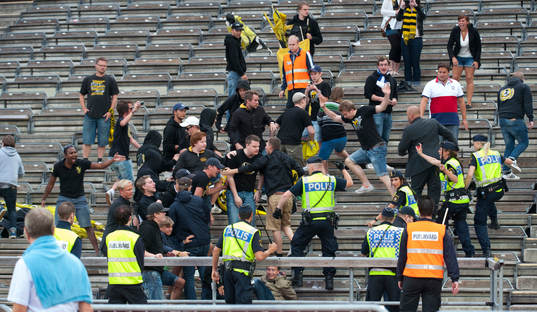 Elfsborgsfansen hamnade i bråk med polisen