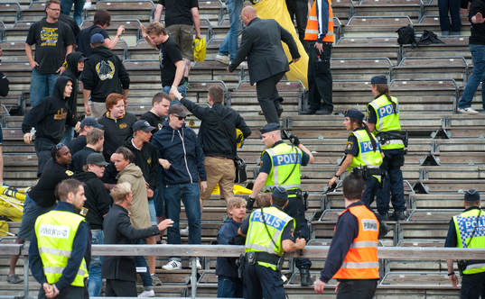 Elfsborgsfansen hamnade i bråk med polisen