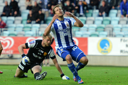 Tobias Hysén, Göteborg, missar en målchans