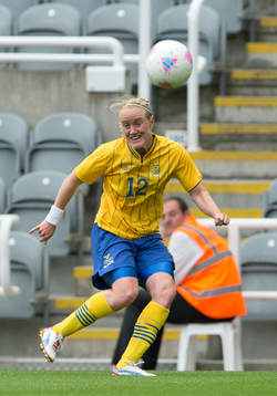 Marie Hammarström, Sverige passar fram till 2-0 målet
