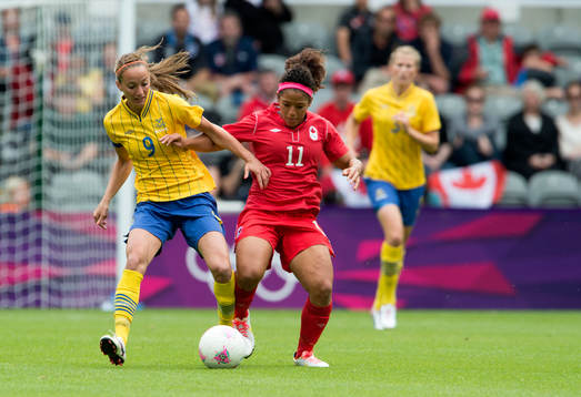 Kosovare Asllani, Sverige och Desiree Scott, Kanada