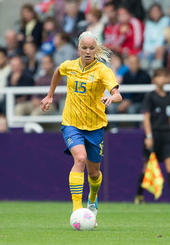 Caroline Seger, Sverige