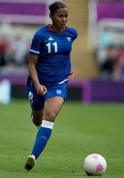 Marie Laure Delie, Frankrike