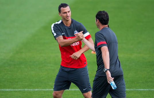 Zlatan Ibrahimovic på PSGs träning dagen innan