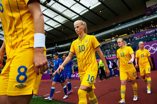 Sofia Jakobsson, Sverige, gör entré