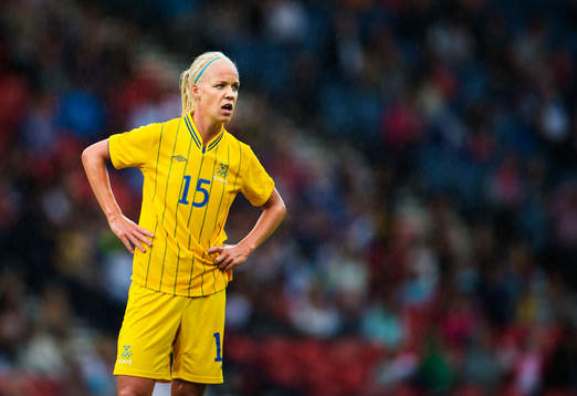 Caroline Seger, Sverige