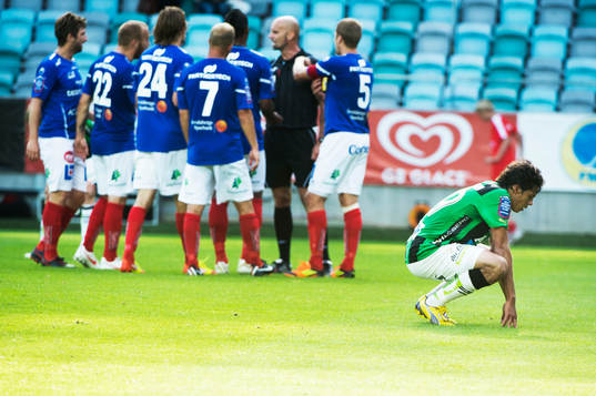 Romario Pereira Sipiao, Gais deppar