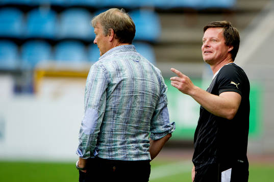 Åge Hareide, tränare och Stefan Schwarz, assisterande