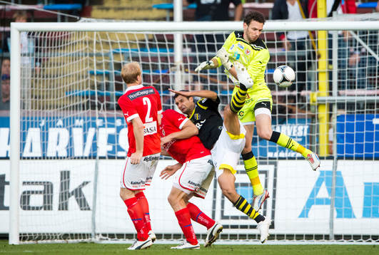 Celso Borges, AIK förlorar närkampen mot Kalmars försvar