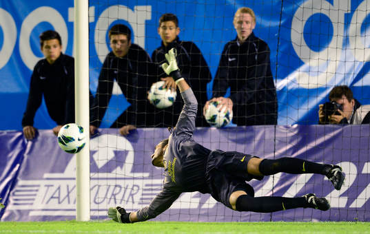 Manchester United skjuter i stolpen, José Manuel Pinto,